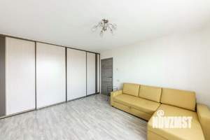 2-к квартира, вторичка, 43м2, 8/9 этаж