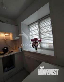 2-к квартира, вторичка, 34м2, 3/3 этаж
