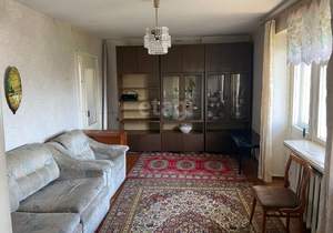 3-к квартира, вторичка, 54м2, 8/9 этаж