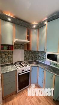 2-к квартира, вторичка, 42м2, 3/5 этаж