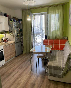 1-к квартира, вторичка, 42м2, 9/18 этаж