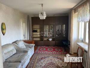 3-к квартира, вторичка, 54м2, 8/9 этаж