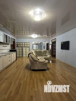 4-к квартира, вторичка, 145м2, 2/10 этаж