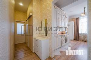 2-к квартира, вторичка, 42м2, 4/4 этаж