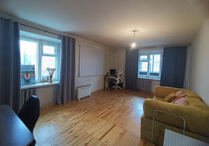 3-к квартира, вторичка, 72м2, 9/9 этаж