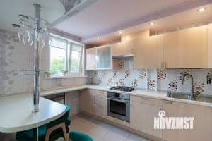3-к квартира, вторичка, 58м2, 3/9 этаж