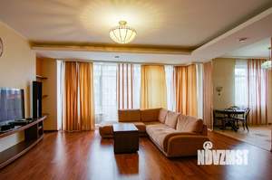 3-к квартира, вторичка, 118м2, 3/12 этаж