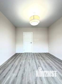 4-к квартира, вторичка, 98м2, 8/16 этаж