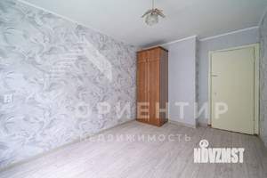 2-к квартира, вторичка, 44м2, 1/5 этаж