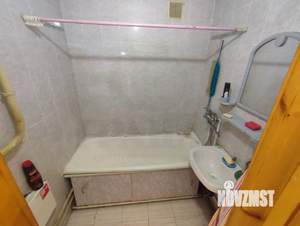 2-к квартира, вторичка, 63м2, 4/16 этаж