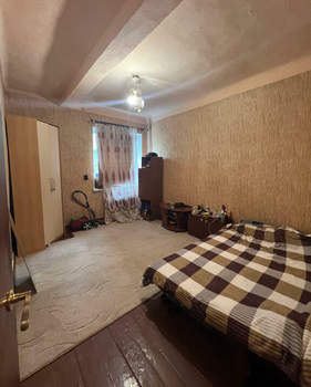 2-к квартира, вторичка, 40м2, 3/3 этаж