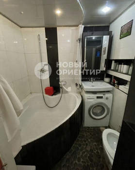 2-к квартира, вторичка, 43м2, 1/5 этаж