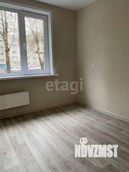 2-к квартира, вторичка, 43м2, 1/9 этаж