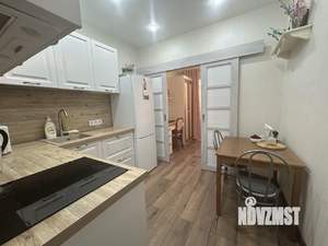 2-к квартира, вторичка, 37м2, 10/27 этаж