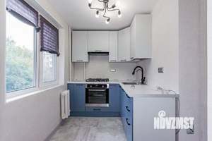 2-к квартира, вторичка, 43м2, 3/5 этаж