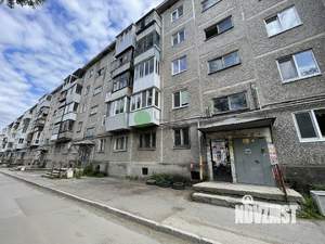 2-к квартира, вторичка, 43м2, 1/5 этаж
