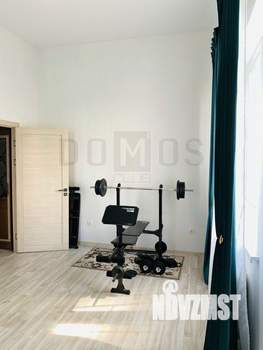 2-к квартира, вторичка, 58м2, 1/25 этаж