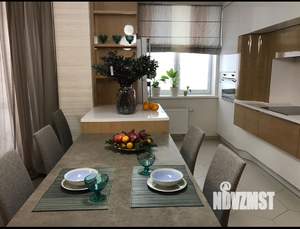 4-к квартира, вторичка, 128м2, 10/12 этаж