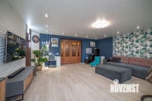 4-к квартира, вторичка, 129м2, 5/9 этаж