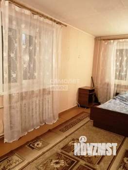 2-к квартира, вторичка, 42м2, 1/4 этаж