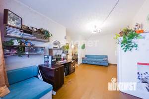 2-к квартира, вторичка, 42м2, 1/3 этаж