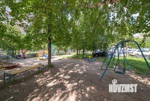 2-к квартира, вторичка, 47м2, 8/9 этаж