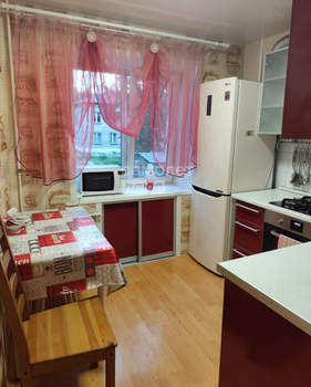 2-к квартира, вторичка, 44м2, 2/5 этаж
