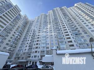 Студия квартира, вторичка, 72м2, 13/25 этаж