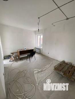 4-к квартира, вторичка, 132м2, 8/18 этаж