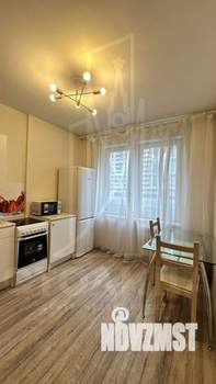 1-к квартира, вторичка, 39м2, 2/18 этаж