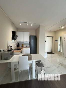 1-к квартира, вторичка, 42м2, 18/24 этаж