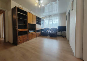 3-к квартира, вторичка, 60м2, 3/5 этаж