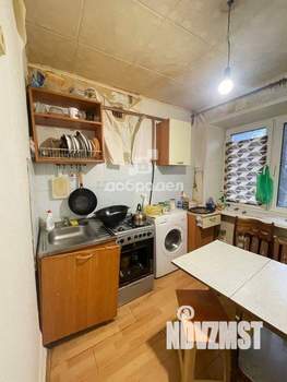 2-к квартира, вторичка, 42м2, 1/5 этаж