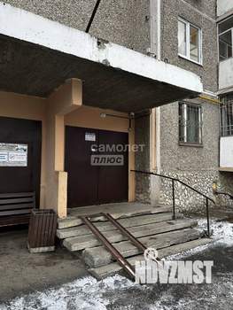 2-к квартира, вторичка, 47м2, 1/9 этаж