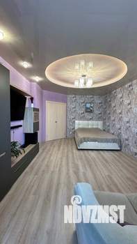 2-к квартира, вторичка, 65м2, 7/23 этаж
