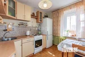 2-к квартира, вторичка, 49м2, 8/10 этаж