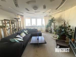 4-к квартира, вторичка, 113м2, 13/16 этаж