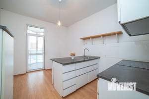 2-к квартира, вторичка, 77м2, 15/23 этаж