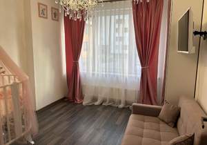 3-к квартира, вторичка, 68м2, 1/10 этаж