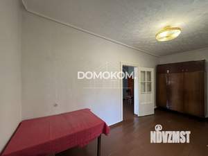 2-к квартира, вторичка, 42м2, 1/3 этаж