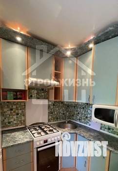 2-к квартира, вторичка, 42м2, 3/5 этаж