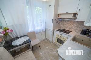 3-к квартира, вторичка, 59м2, 2/5 этаж