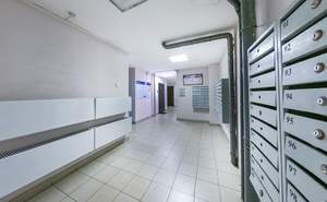 2-к квартира, вторичка, 61м2, 4/16 этаж