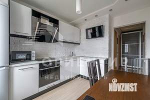 2-к квартира, вторичка, 57м2, 9/16 этаж