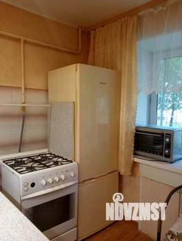 2-к квартира, вторичка, 45м2, 1/5 этаж