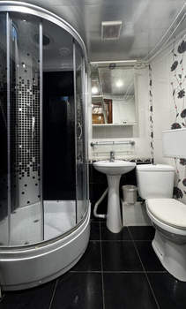 2-к квартира, вторичка, 43м2, 1/9 этаж