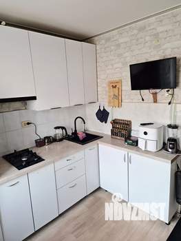 2-к квартира, вторичка, 42м2, 1/5 этаж