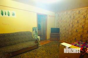 2-к квартира, вторичка, 44м2, 1/5 этаж