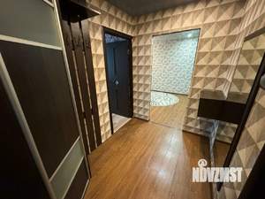 2-к квартира, вторичка, 43м2, 1/9 этаж