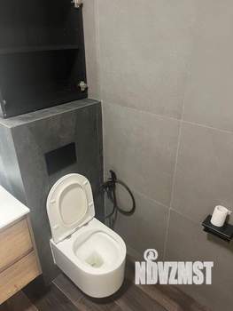 2-к квартира, вторичка, 61м2, 7/32 этаж